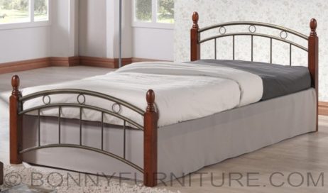 wooden post bed ed208