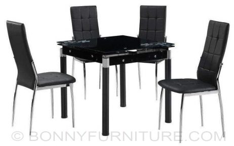 uh-caleb expandable dining set 4-seaters