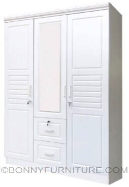 SK-103 wardrobe cabinet
